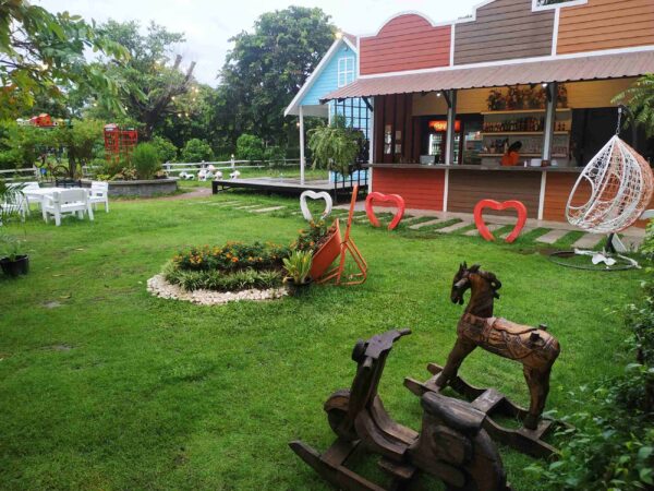 Little Farm Hug Restaurant ลิตเติ้ล​ ฟาร์มฮัก – Sakon Nakhon – Thailand